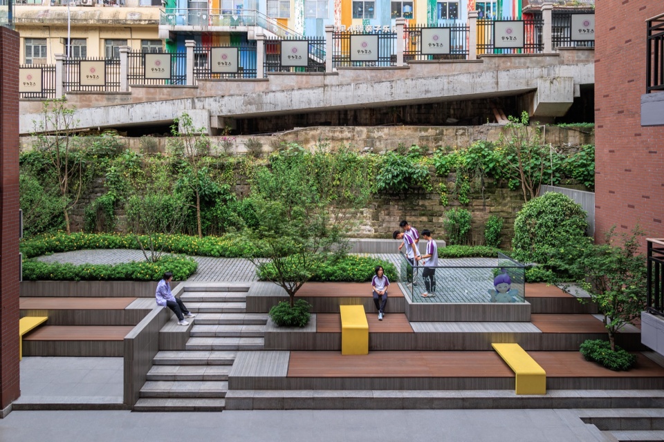 landscape transformation of zhangjiagarden campus bashu secondary school by aofan design