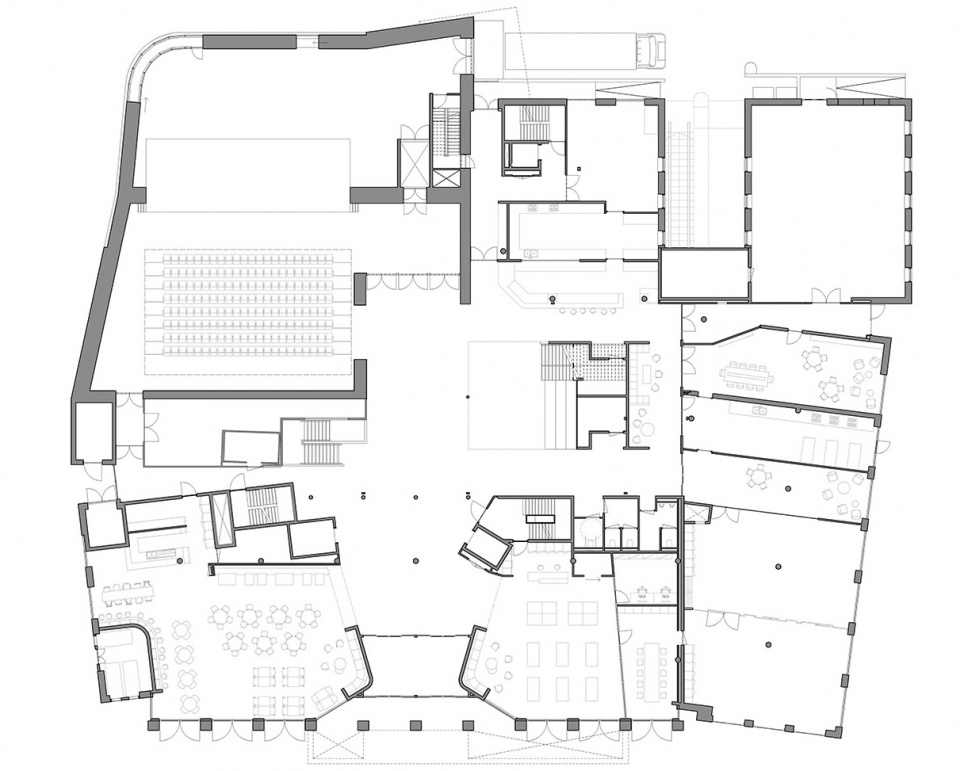 BRUIS by GROUP A Fabrique ABT