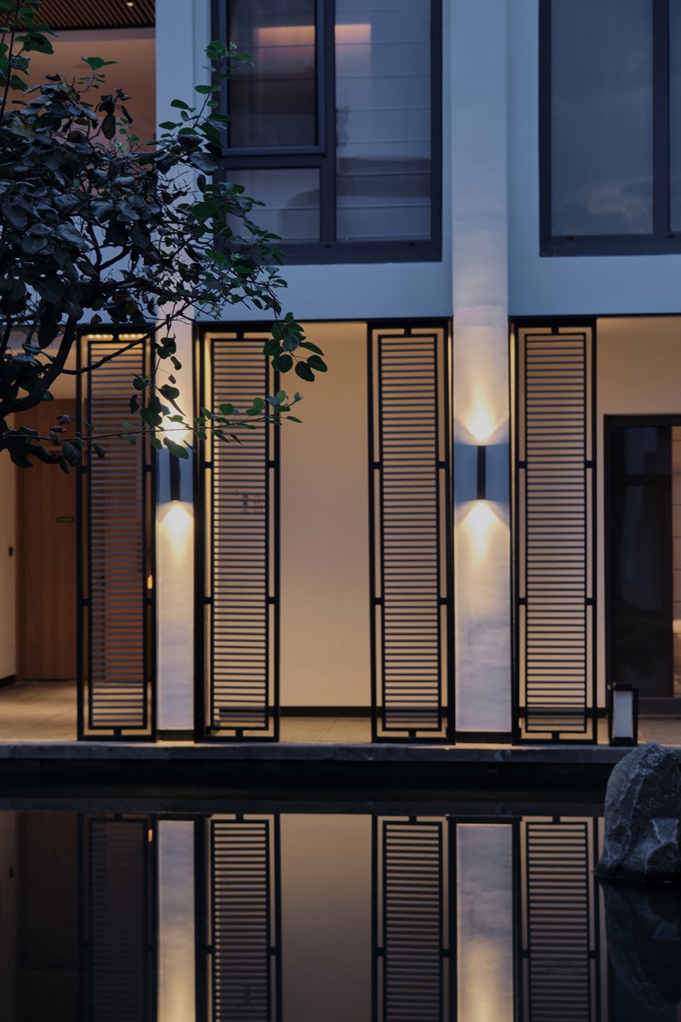 HUANGSHAN MISTYRAIN RESORT HOTEL by SEEKING IN THE DREAM RESTING BY THE WATER