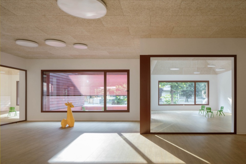 Kinder Rain kindergarten by AACM
