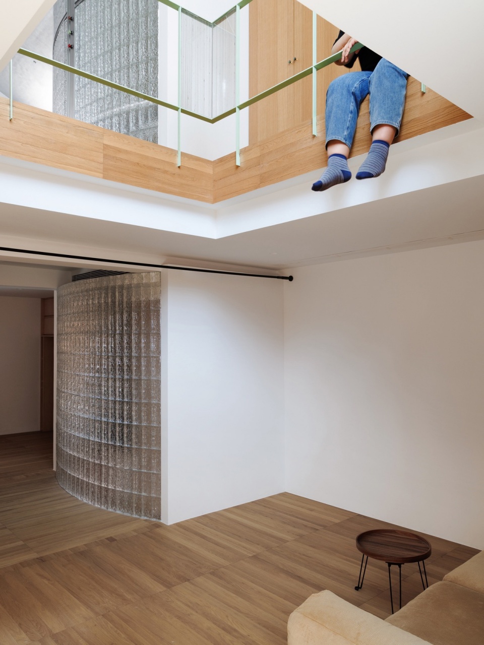 Multi Level Villa Renovation by Qiao Qiaozhi Architecture Lab