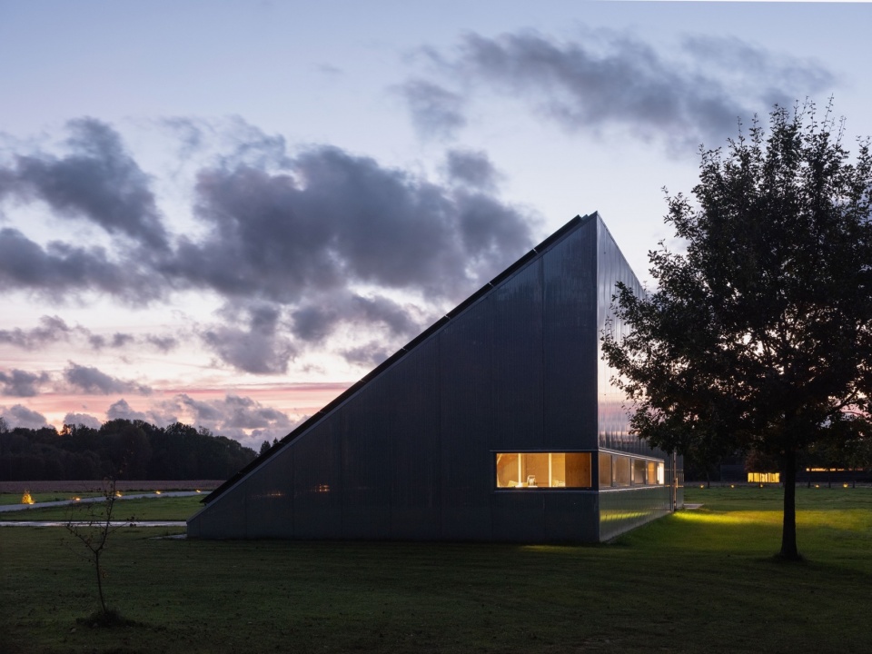 Storage barn in Utriai by Architectural Bureau G Natkevicius Partners
