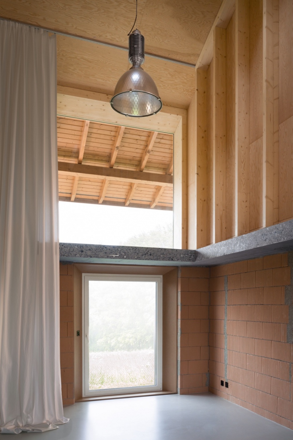 la creta farmhouse by bard yersin