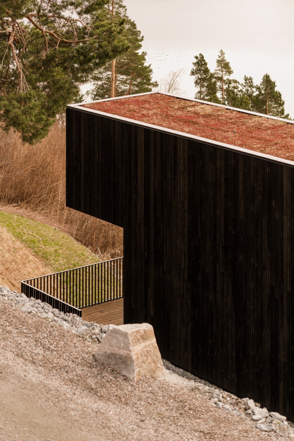 18 07 HOLIDAY HOME by OFFICE INAINN