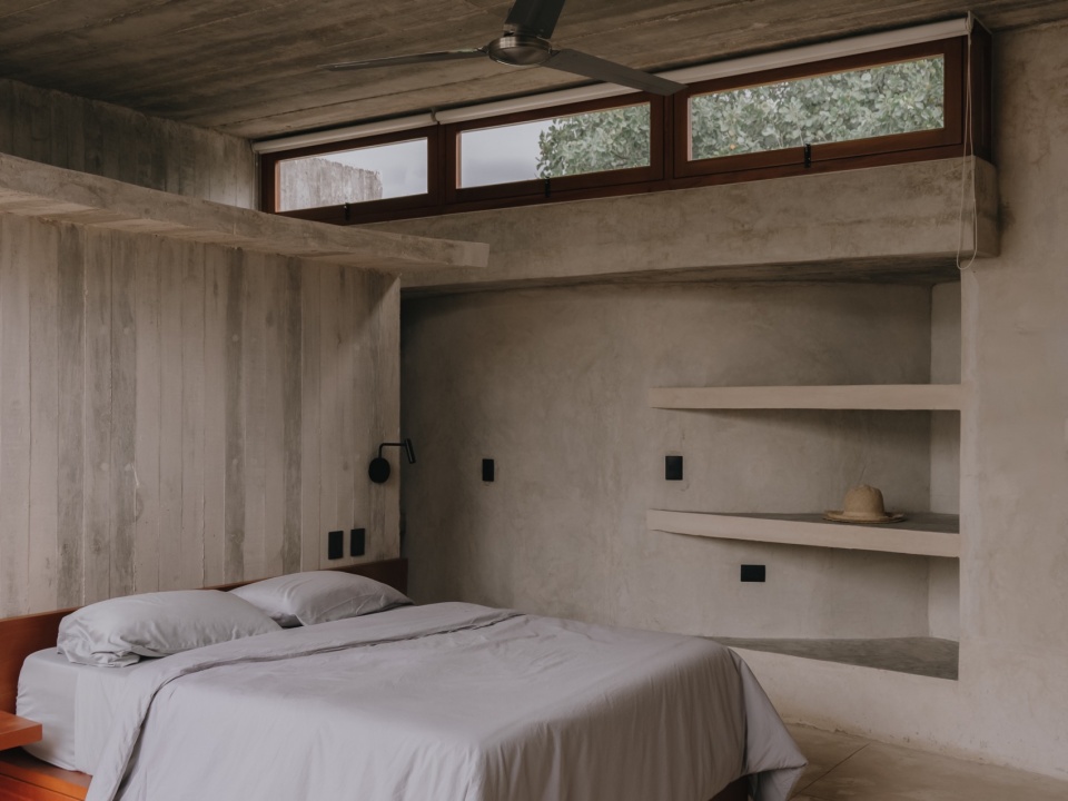 Casa Soskil by Ludwig Godefroy architect