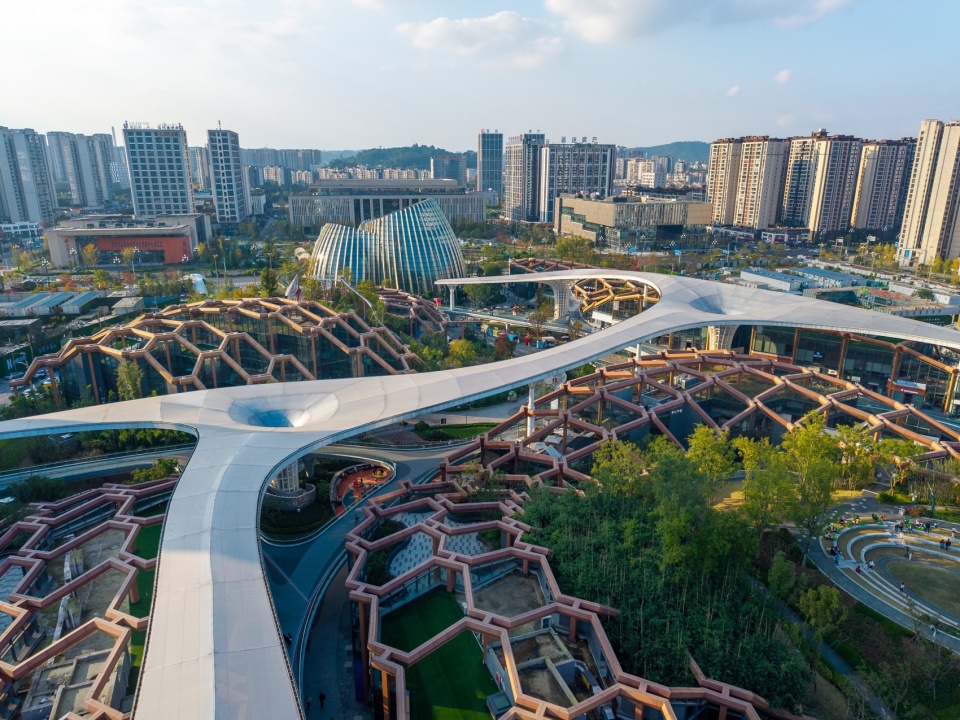 Yibin High Speed Railway Station Gateway Development in Sichuan Province by Pelli Clarke Partners
