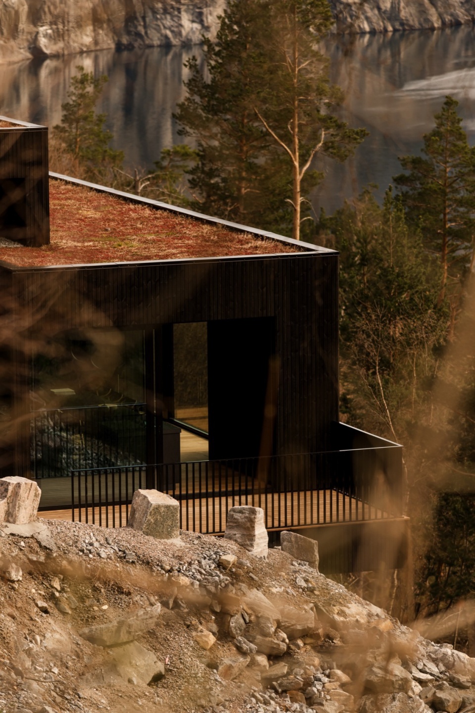 18 07 HOLIDAY HOME by OFFICE INAINN