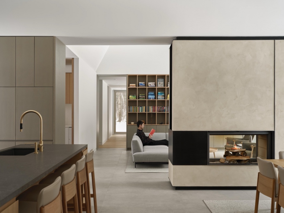 Ridge House by superkul
