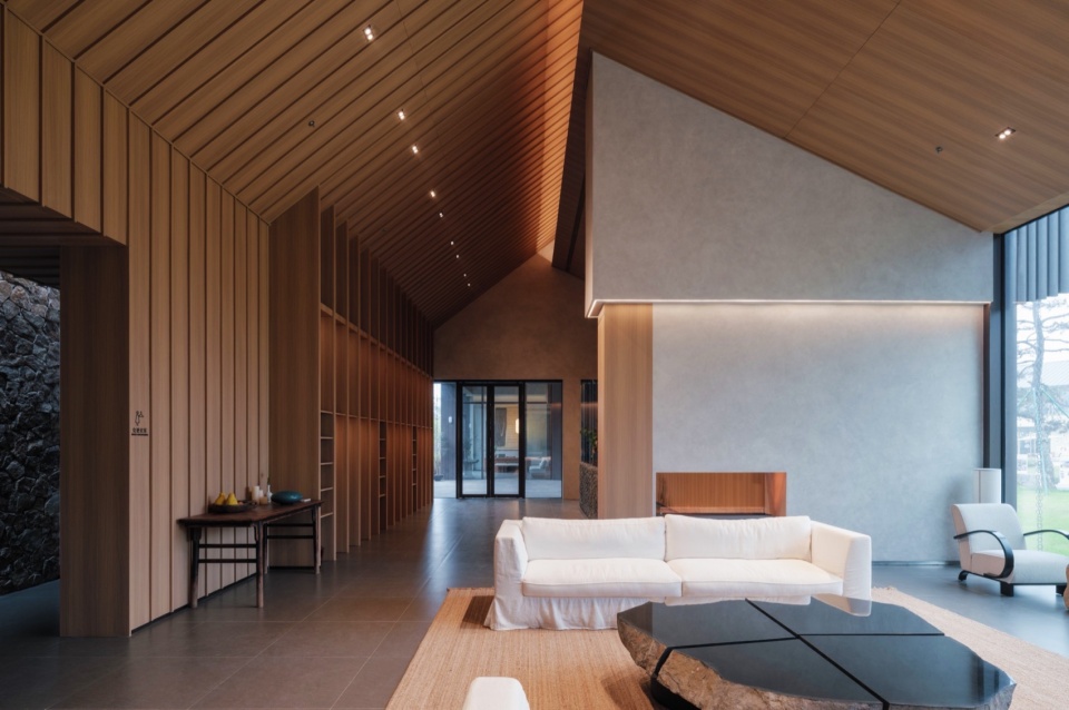 Xianning Ziyouji Hot Spring Hotel by Tus Design Group Co Ltd