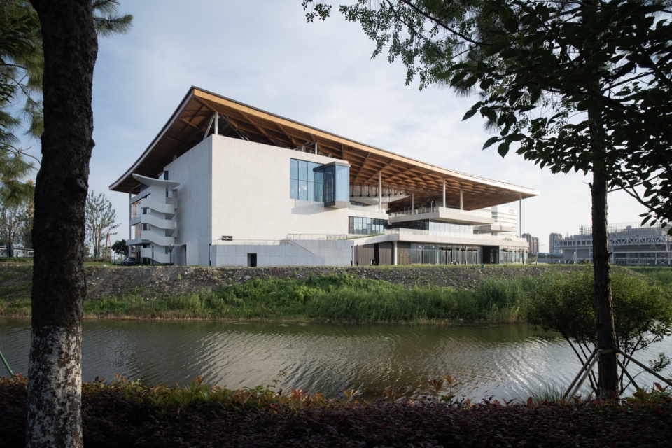 jiaxing hrnt cultural center by sup atelier of thad