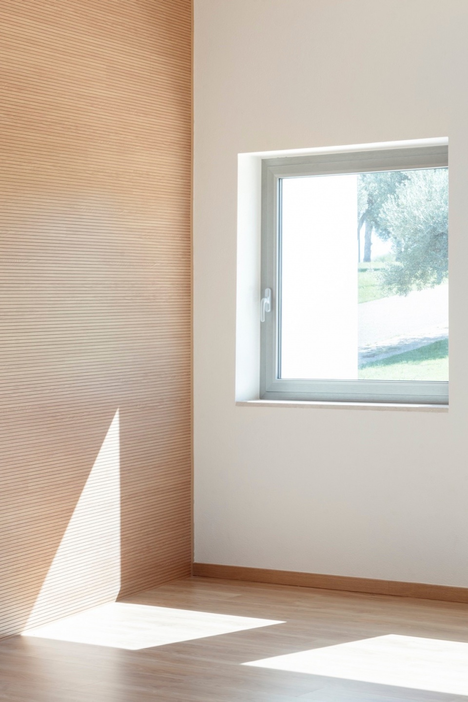 kindergarten multipurpose room by alessandro matta architettura