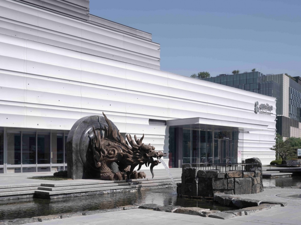 renovation of shandong han meilin art center project by tongyuan design group co ltd