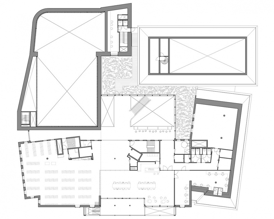 BRUIS by GROUP A Fabrique ABT