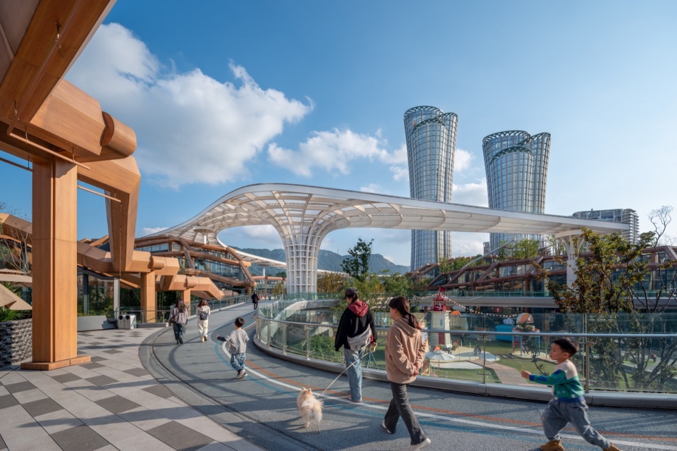 Yibin High Speed Railway Station Gateway Development in Sichuan Province by Pelli Clarke Partners