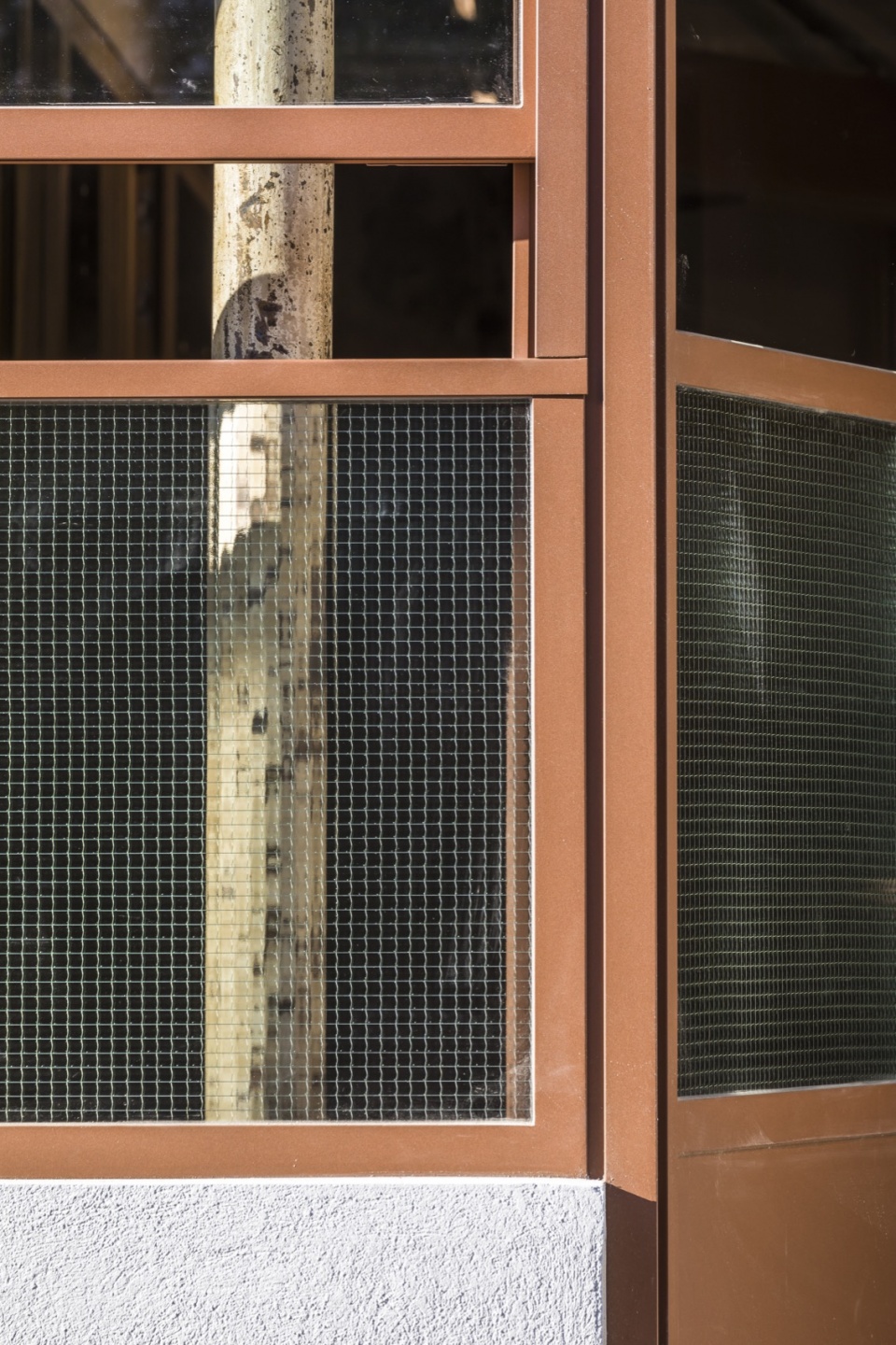 offices in former workshops by nicola spinetto architectes