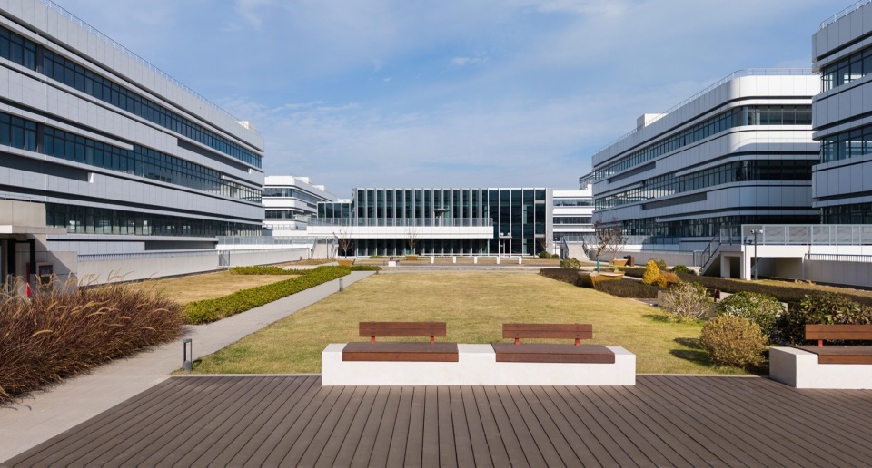 binhu fosun humanoid robot industrial park by jiangsu bosen architectural design co ltd