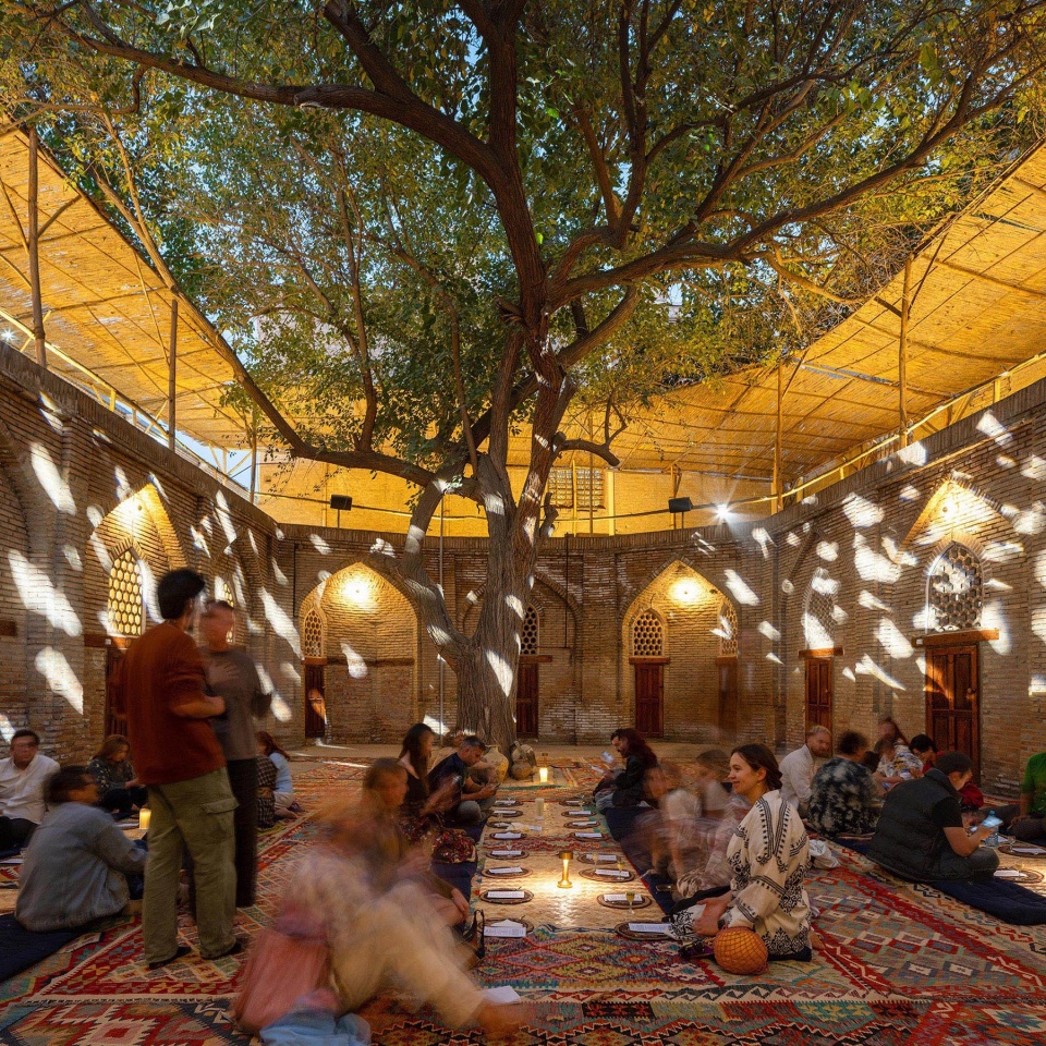 Bukhara Heritage District by waiwai