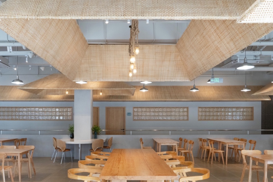 Zhen Chuniang Urban Canteen by Je atelier