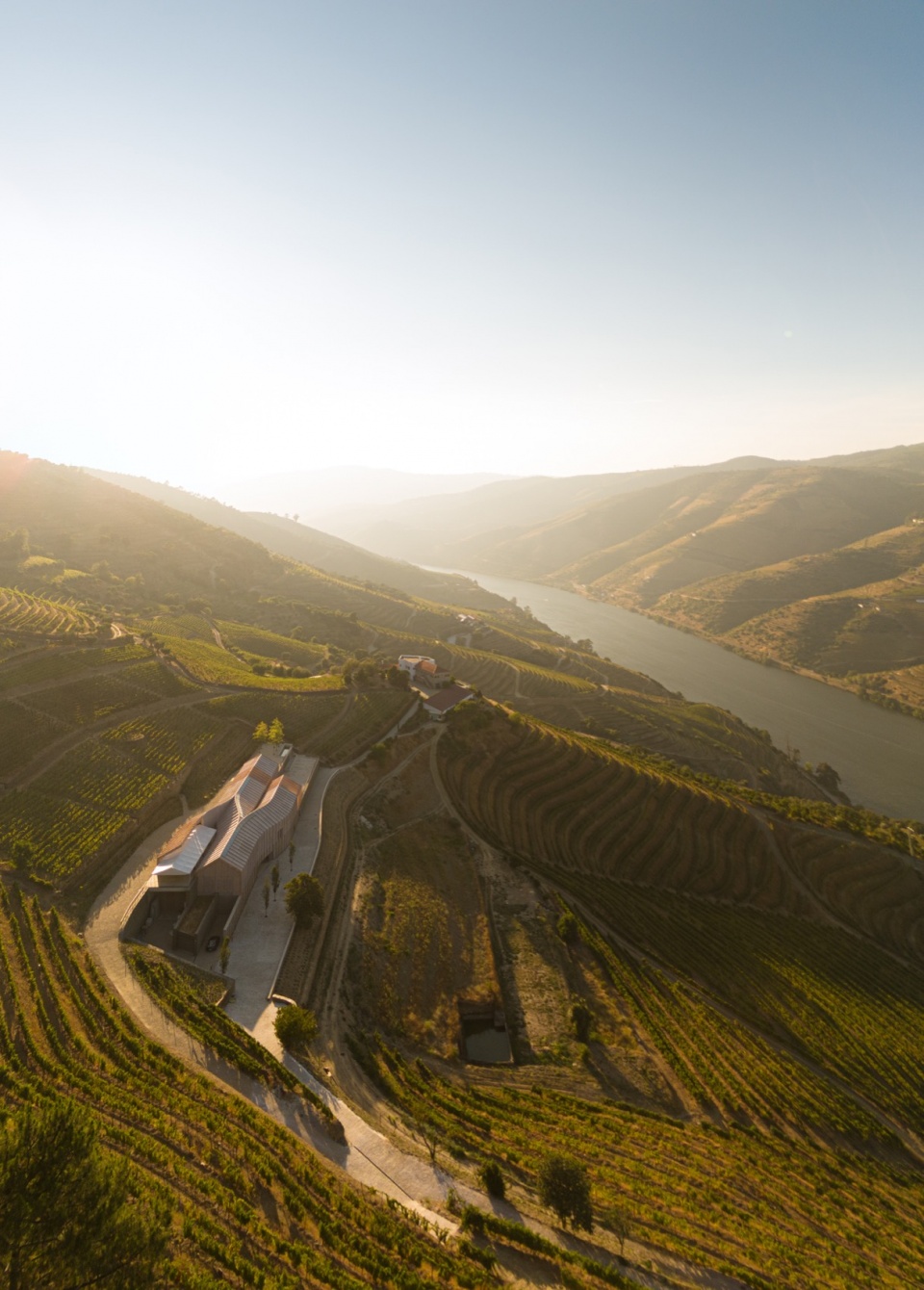 Quinta de Adorigo Winery Atelier Sergio Rebelo