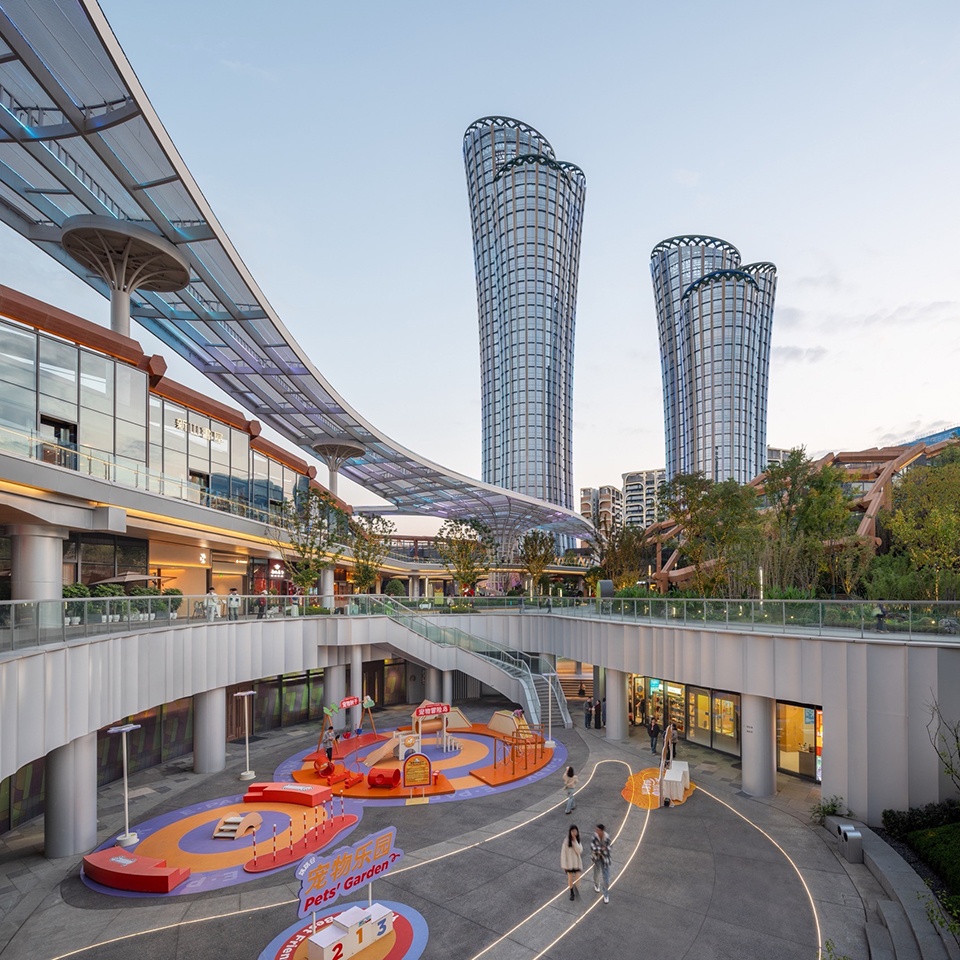 Yibin High Speed Railway Station Gateway Development in Sichuan Province by Pelli Clarke Partners