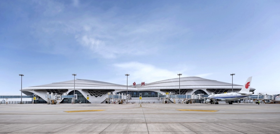 infinite tai taizhou luqiao airport terminal by original design studio