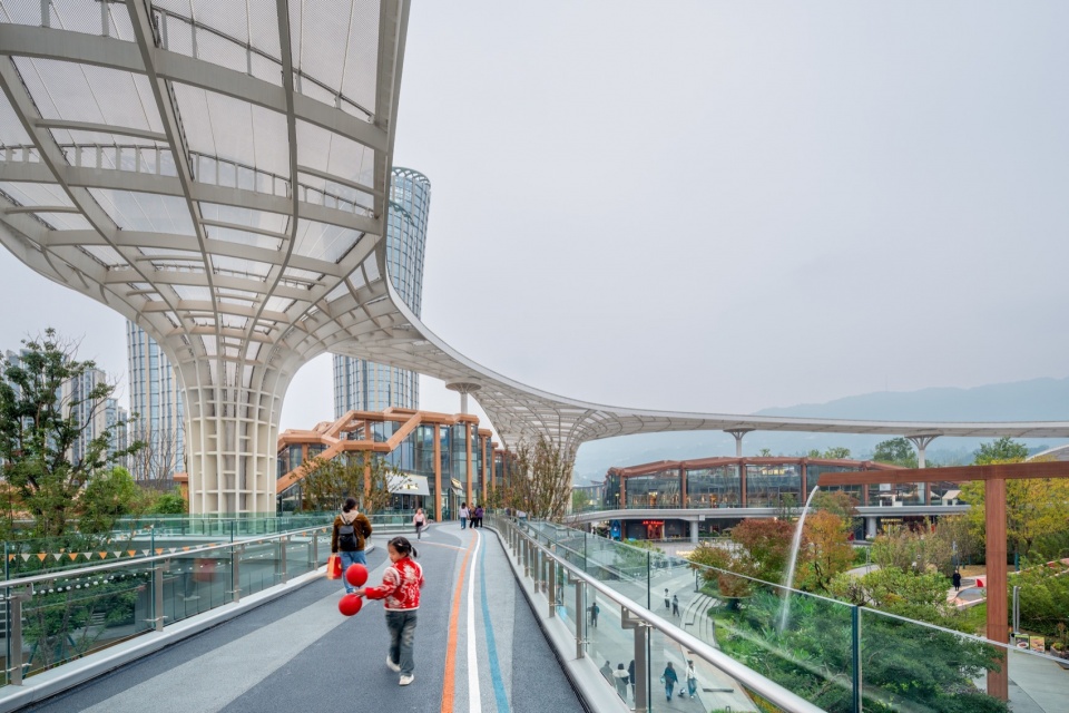 Yibin High Speed Railway Station Gateway Development in Sichuan Province by Pelli Clarke Partners