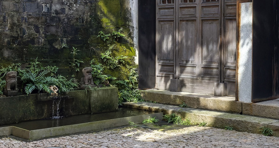 Blossoms Study Zhongjin Lane Renovation by SDTD