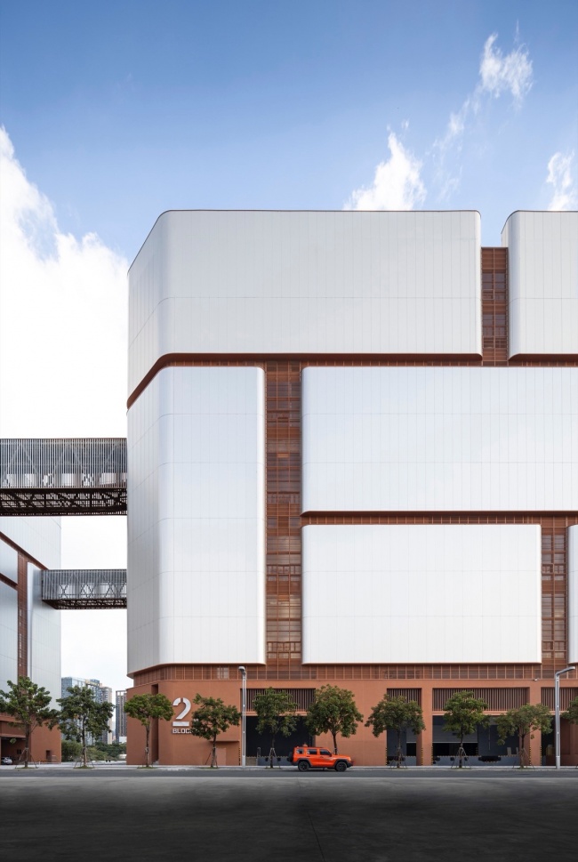 qianhai smart bonded warehouse by architectural design and research institute of scut co ltd