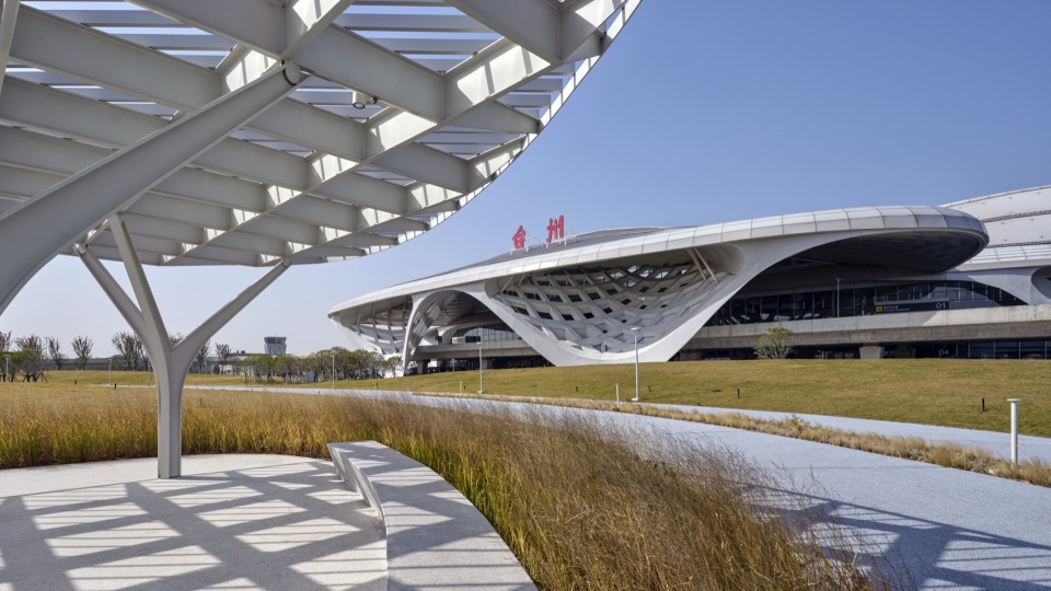 infinite tai taizhou luqiao airport terminal by original design studio