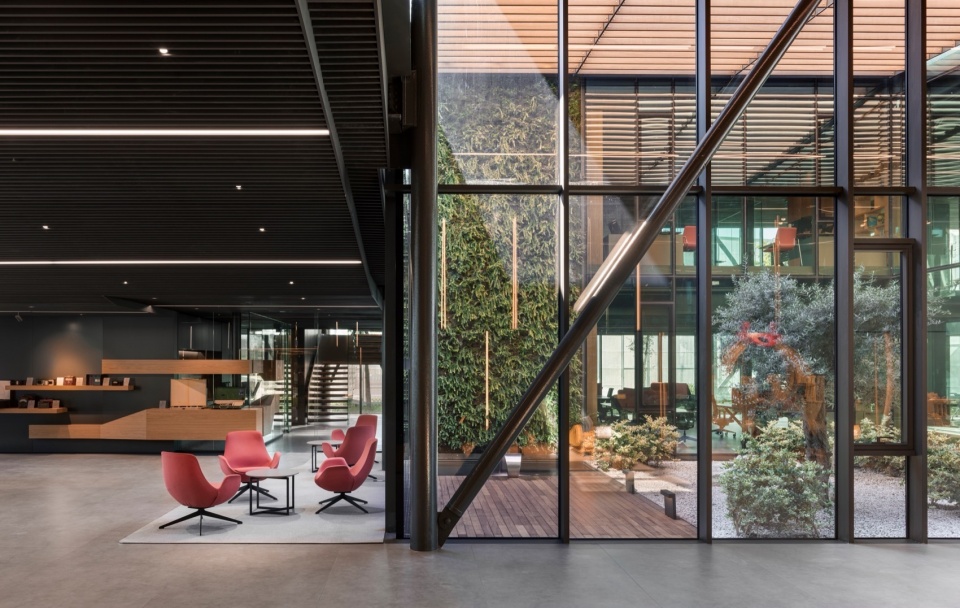 FNN Sustainability Center by ACARARCH