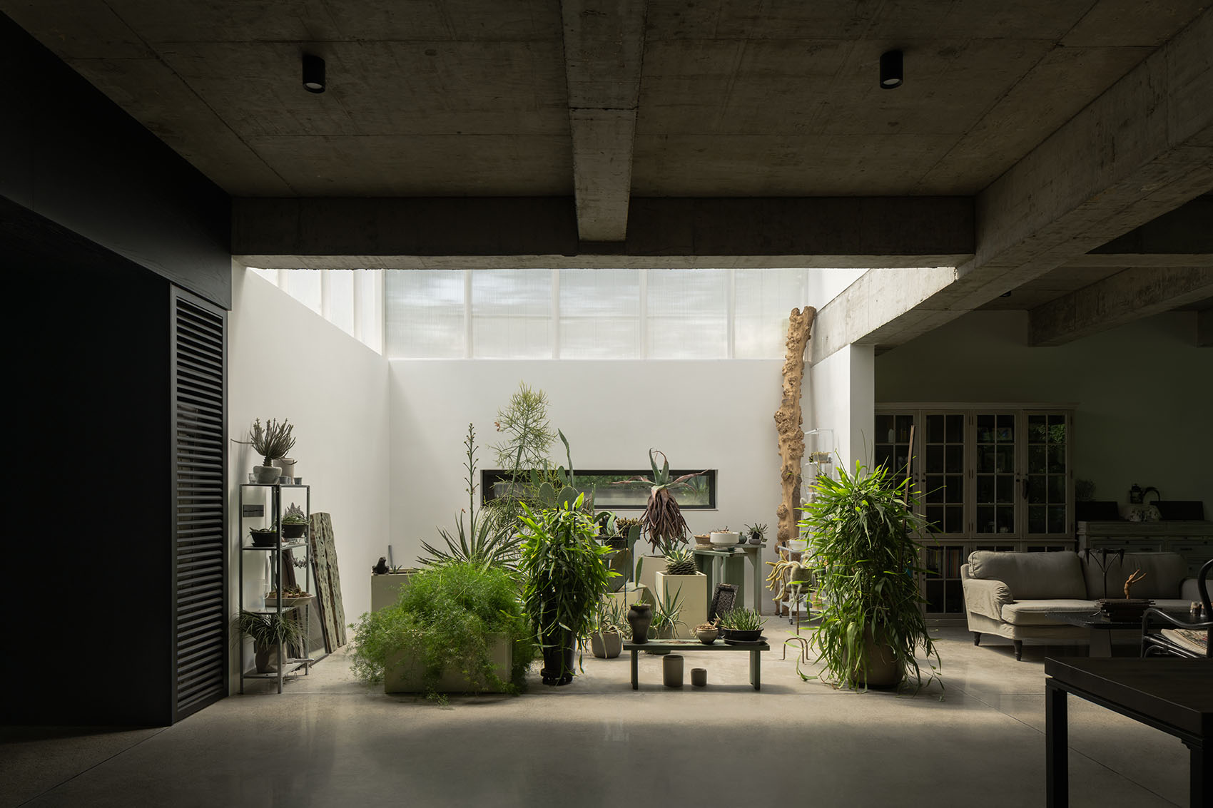 Gallery Detail: Blue Roof Artist Studio Renovation By Rel Architects