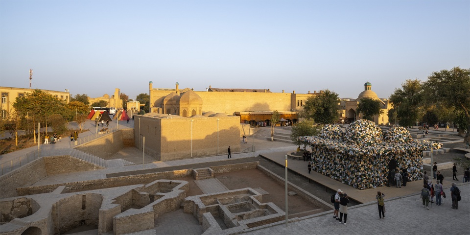 Bukhara Heritage District by waiwai