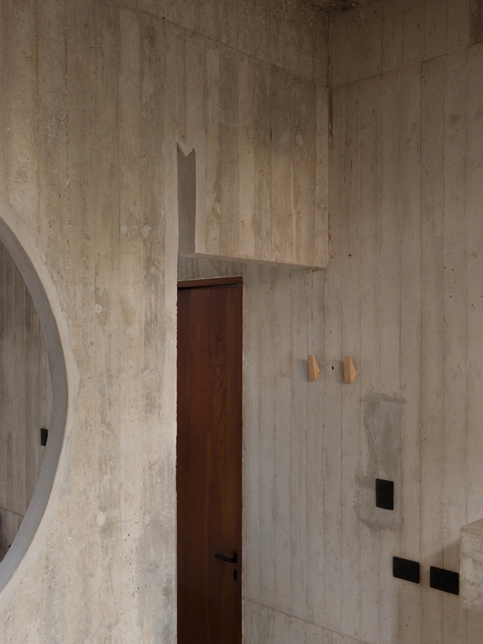 Casa Soskil by Ludwig Godefroy architect