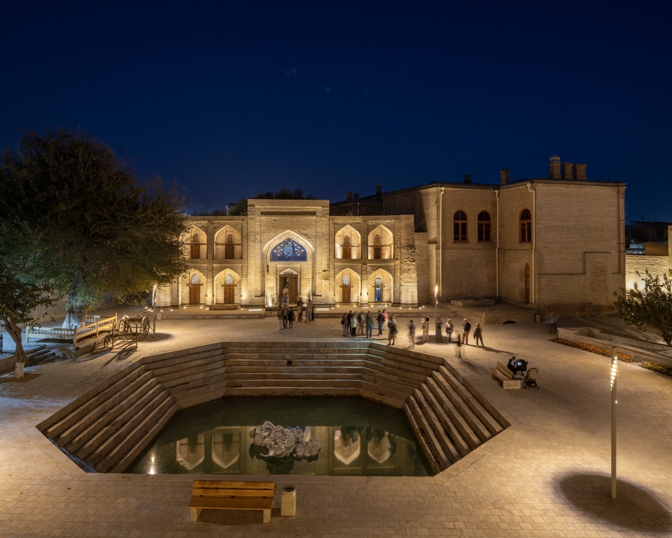 Bukhara Heritage District by waiwai