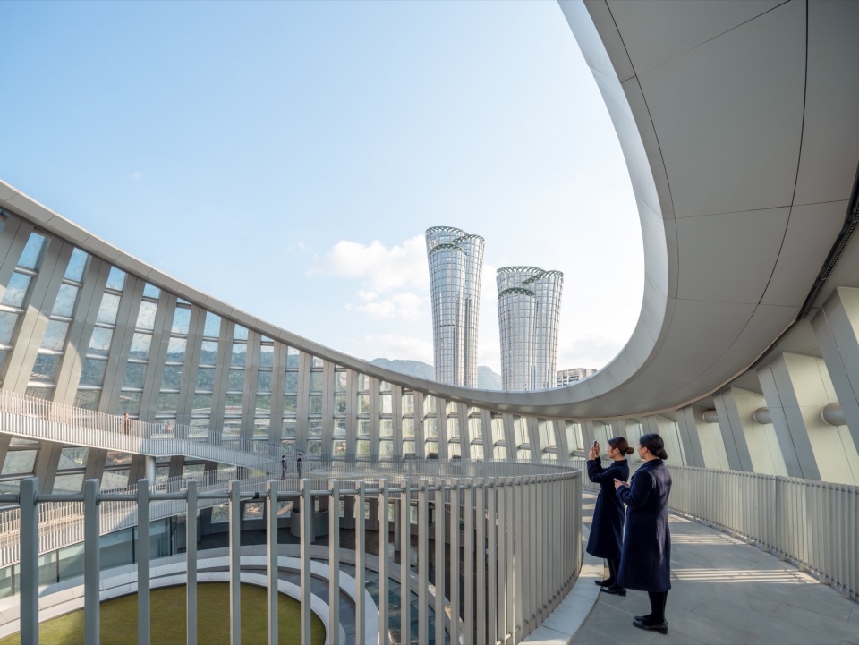 Yibin High Speed Railway Station Gateway Development in Sichuan Province by Pelli Clarke Partners