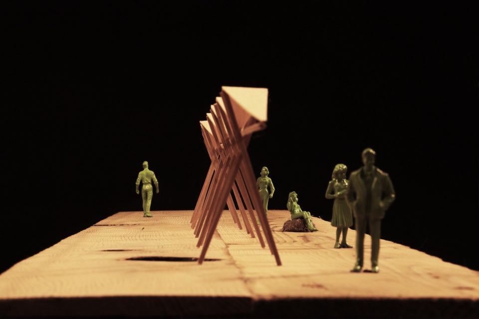 100 Linear Meters Pavilion by Eletres Studio