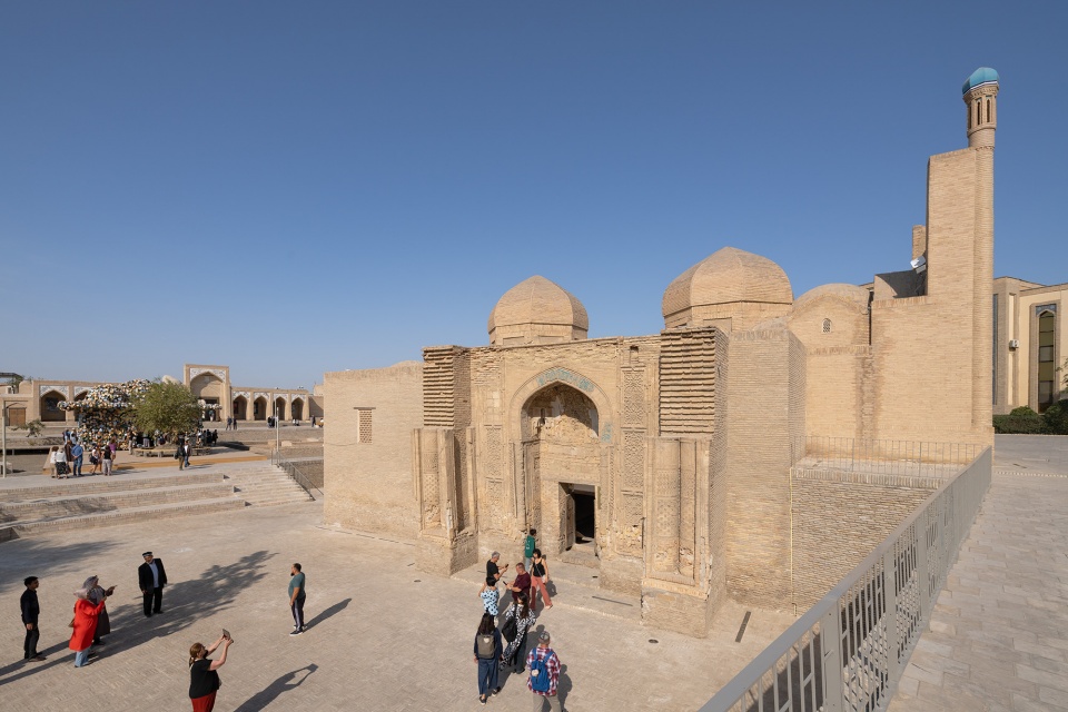 Bukhara Heritage District by waiwai