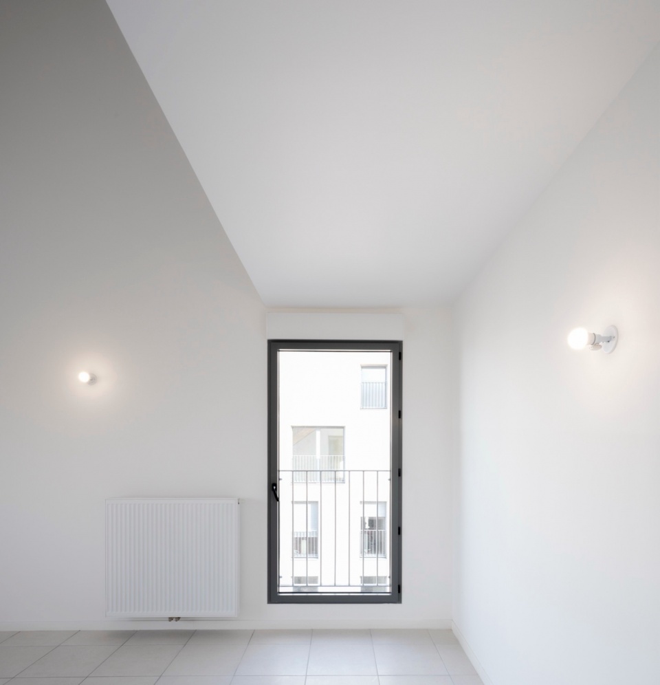 63 housing units by OLGGA