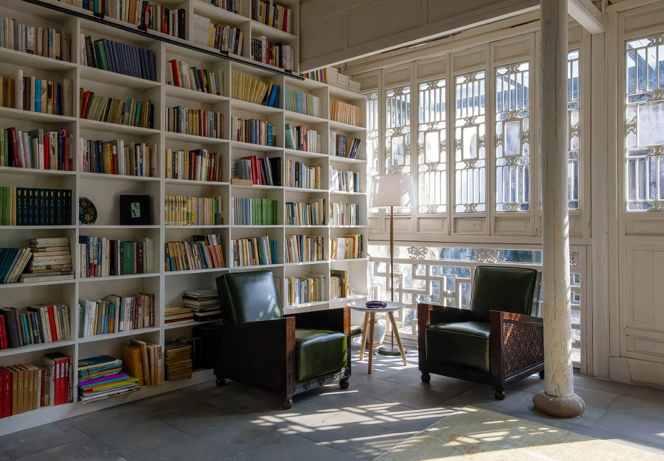 Blossoms Study Zhongjin Lane Renovation by SDTD