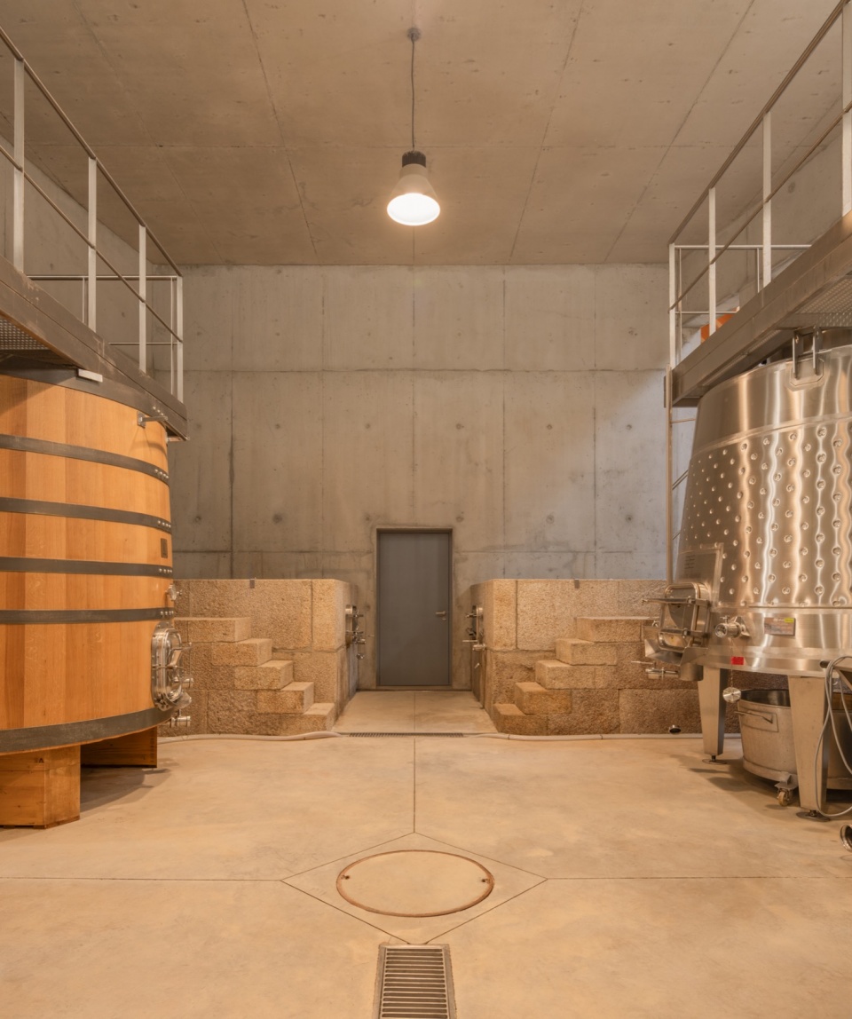 Quinta de Adorigo Winery Atelier Sergio Rebelo