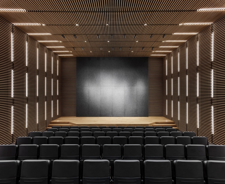FNN Sustainability Center by ACARARCH