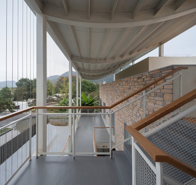 Xianjing Village Qingyi Lodge by HsuDu Architects
