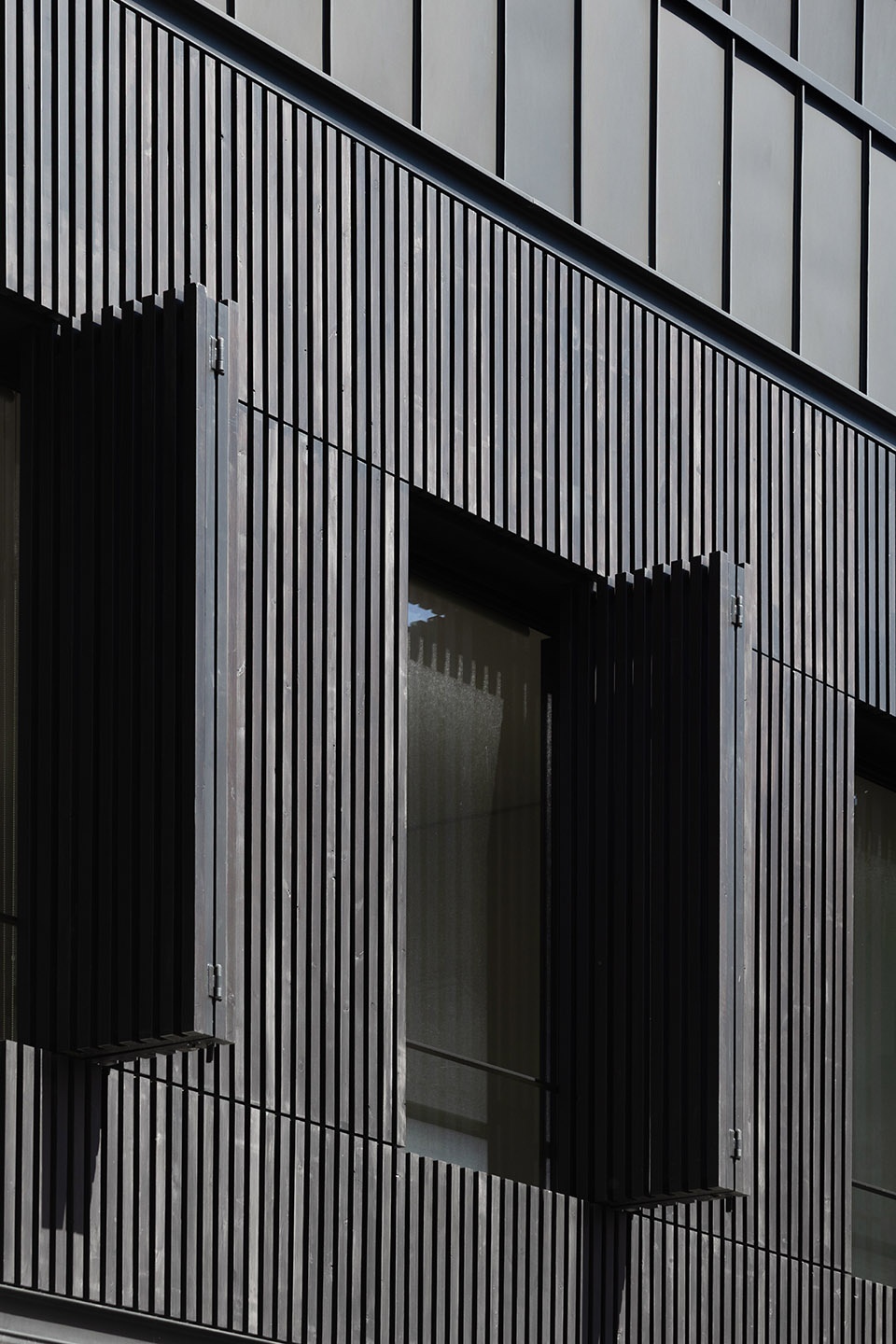 SA Townhouse by Atelier Tiago do Vale