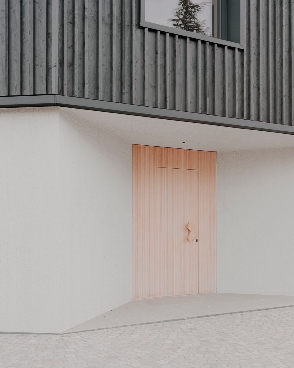 Hometown House by MoDusArchitects