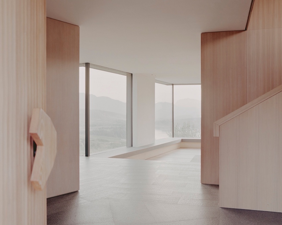 Hometown House by MoDusArchitects