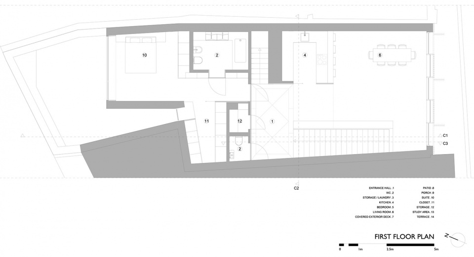 SA Townhouse by Atelier Tiago do Vale
