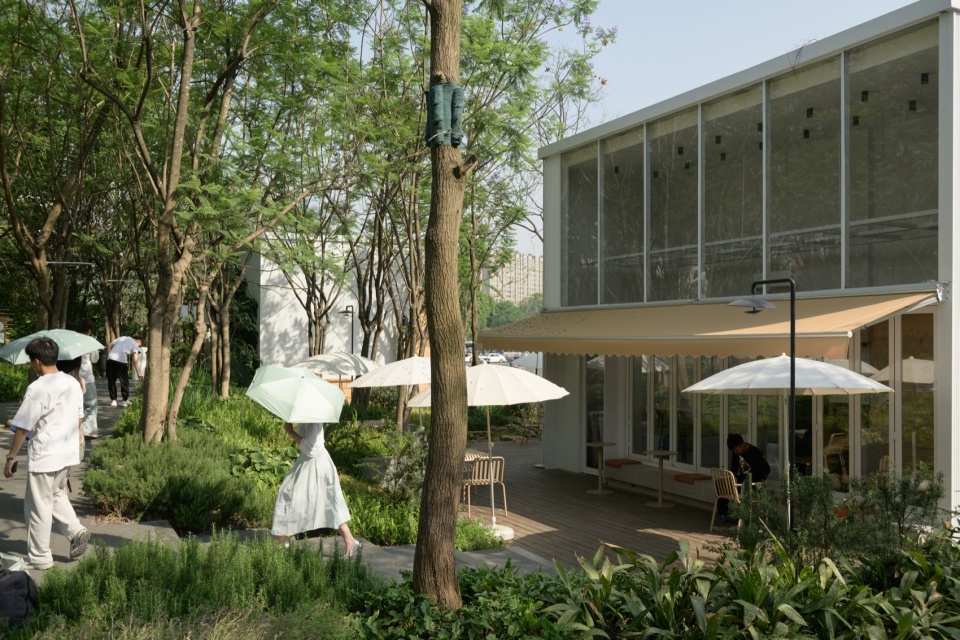 home park by atelier scale