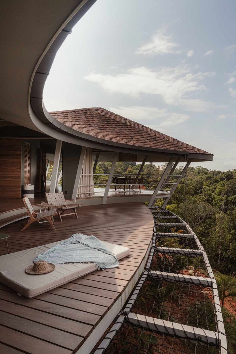 Ojo de Nila by Studio Saxe