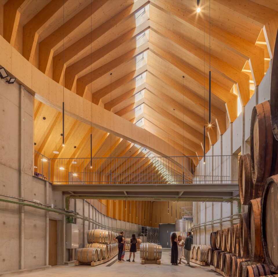 Quinta de Adorigo Winery Atelier Sergio Rebelo
