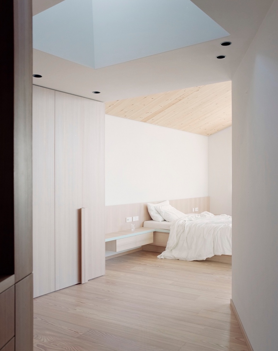 Hometown House by MoDusArchitects